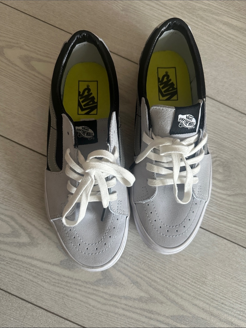 Vans Men’s Gray and Black Suede Lace-Up Sneakers with White Laces